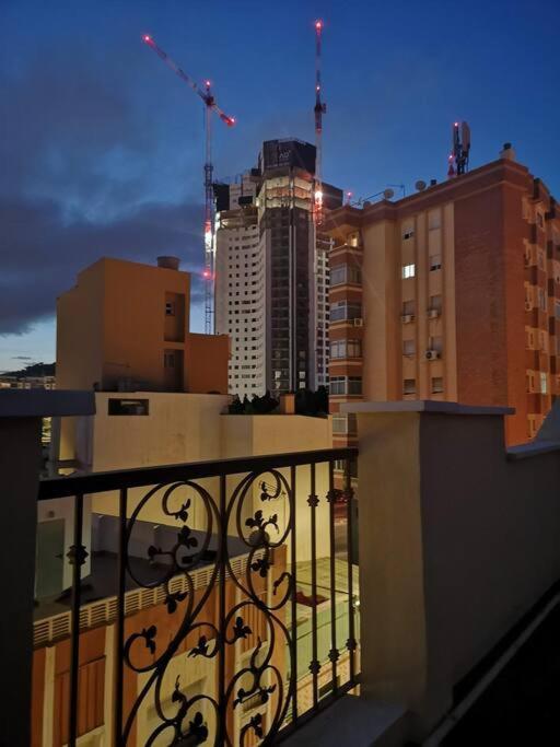 Ferienwohnung Lujoso Piso Centro Aparcamiento Privado, Terraza & Ac Málaga Exterior foto